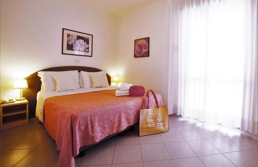Hotel Desiree-1