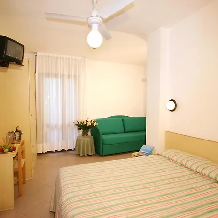 Hotel Desiree-2